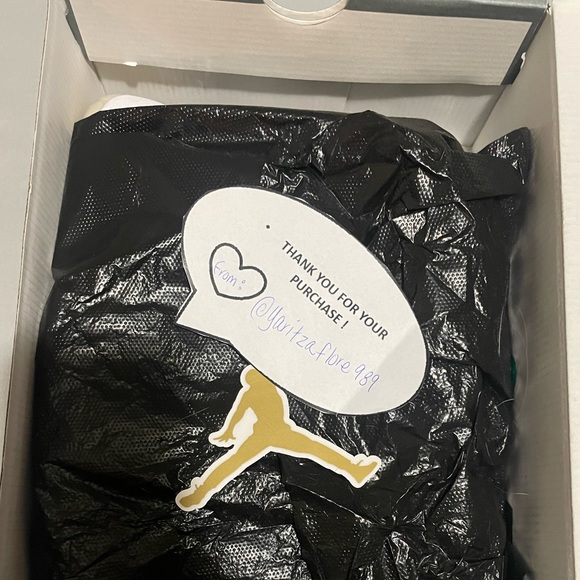 Meet your Posher, Yaritza - Picture 1 of 1